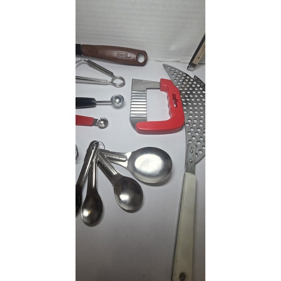 Kitchen Tools Mixed Lot Of 15 New And Used - Picture 5 of 5